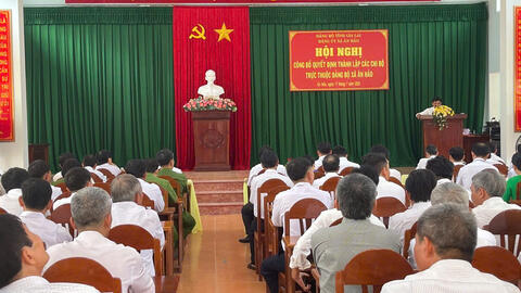 Hội Nghị công bố quyết định thành lập các Chi bộ trực thuộc Đảng bộ xã Ân Hảo